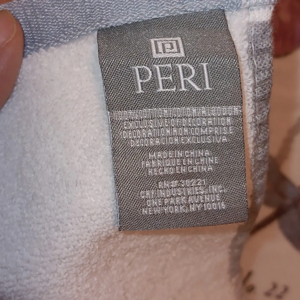 Peri Botanical Butterfly Bath Towel 54